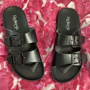 Refresh Double Adjustable Buckle Black Slides
